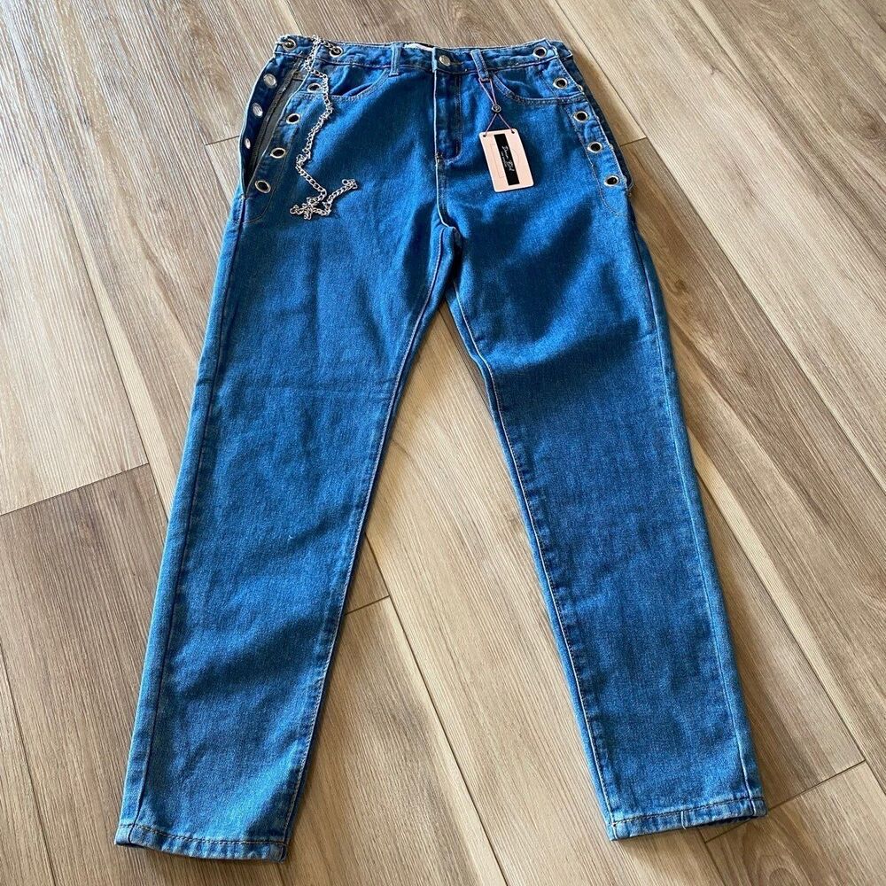 Denim Blvd Los Angeles Eyelit Chain Boyfriend Jeans